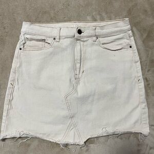 Ana Cream Jean skirt